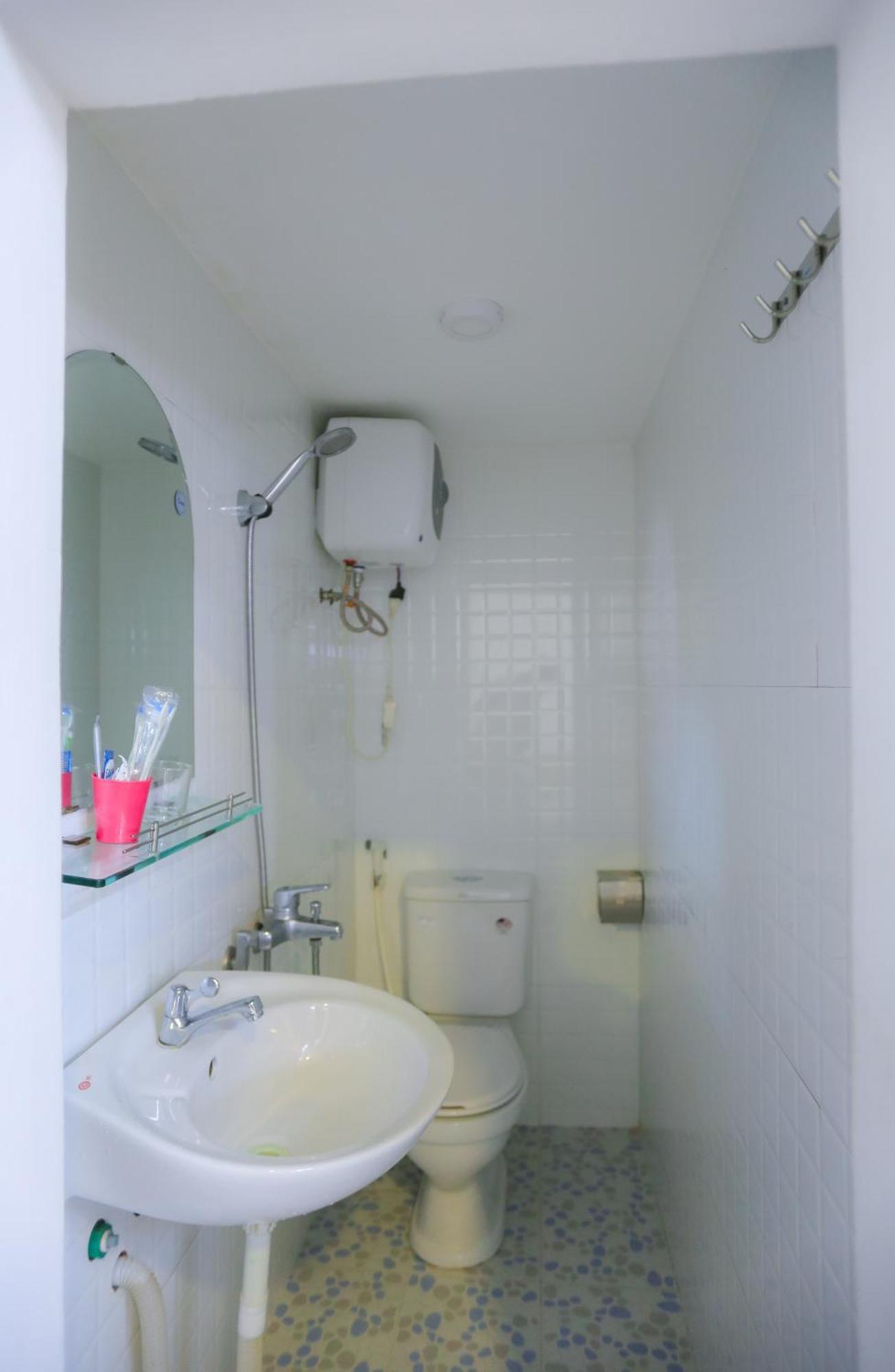 Sea Homestay Хюэ Экстерьер фото