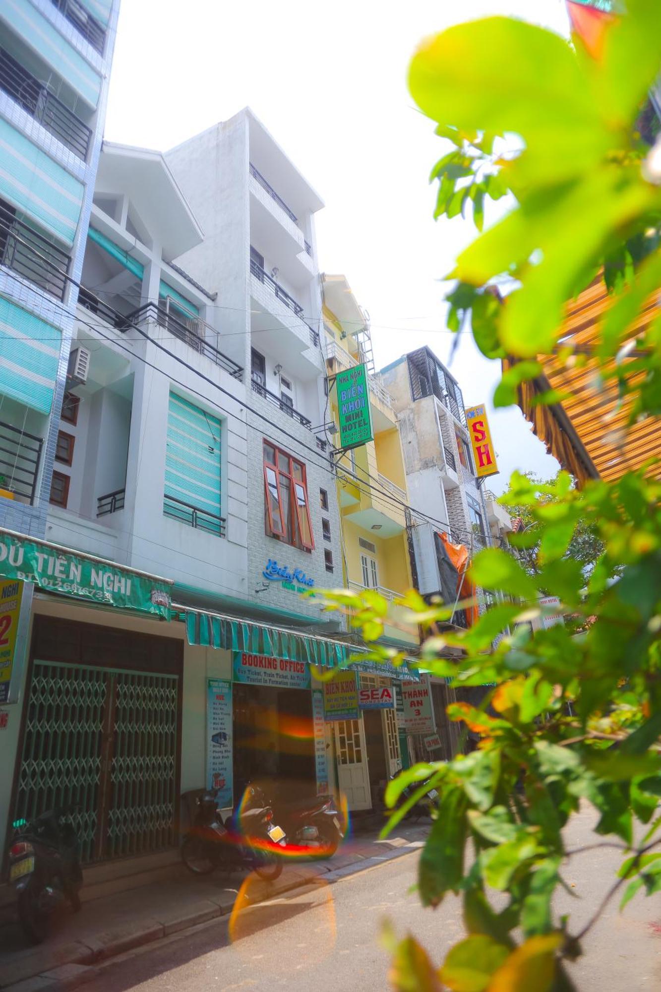 Sea Homestay Хюэ Экстерьер фото