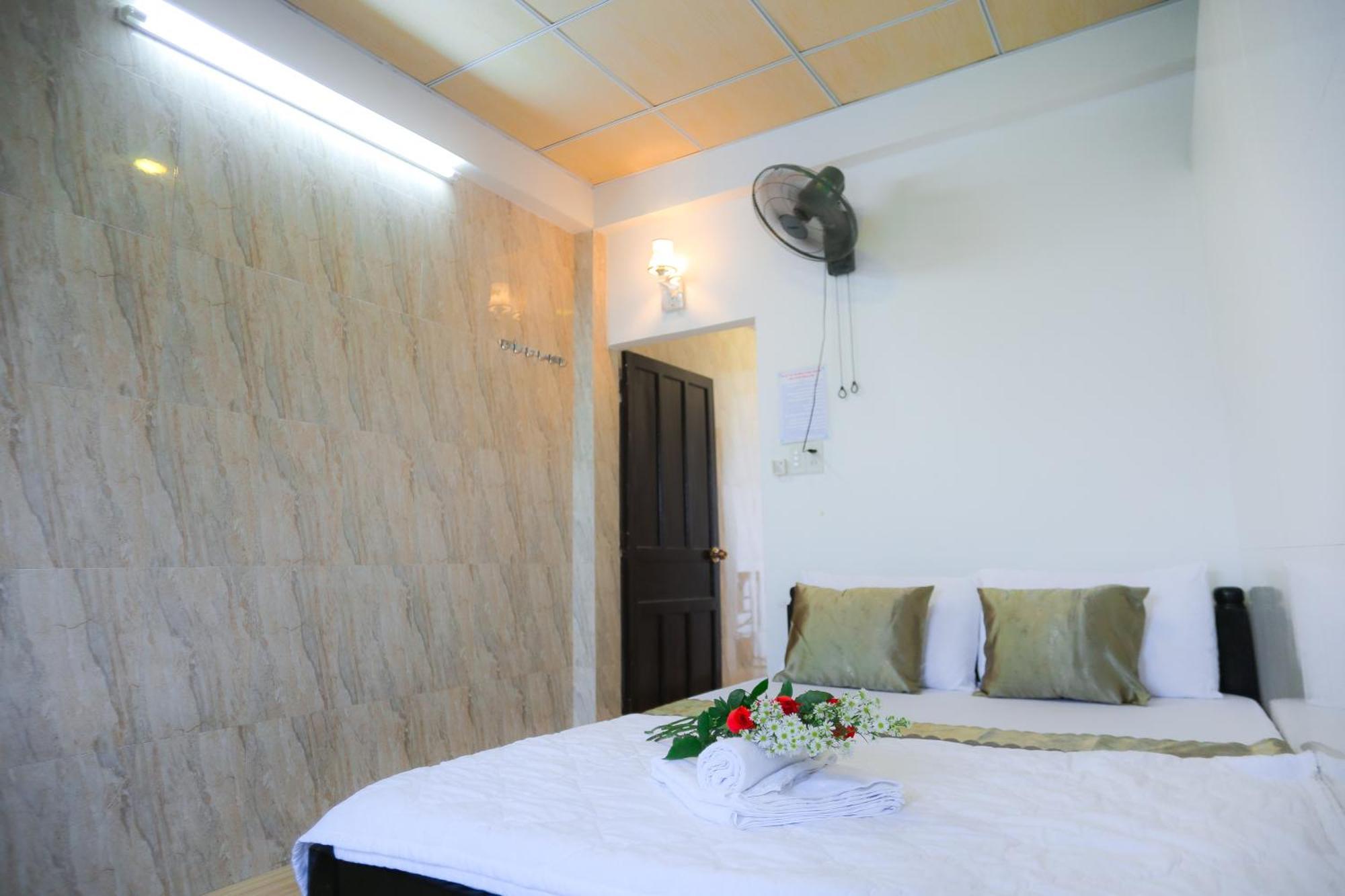 Sea Homestay Хюэ Экстерьер фото